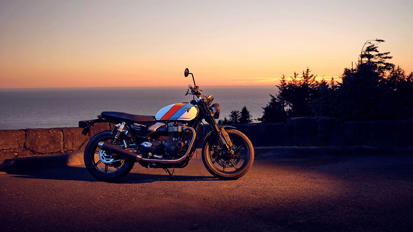 Triumph モーターサイクル | For the Ride